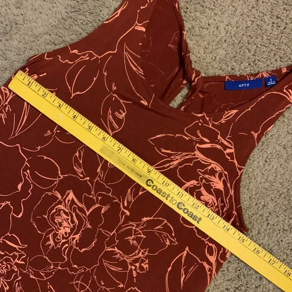 Tank - Picture 3 of 8